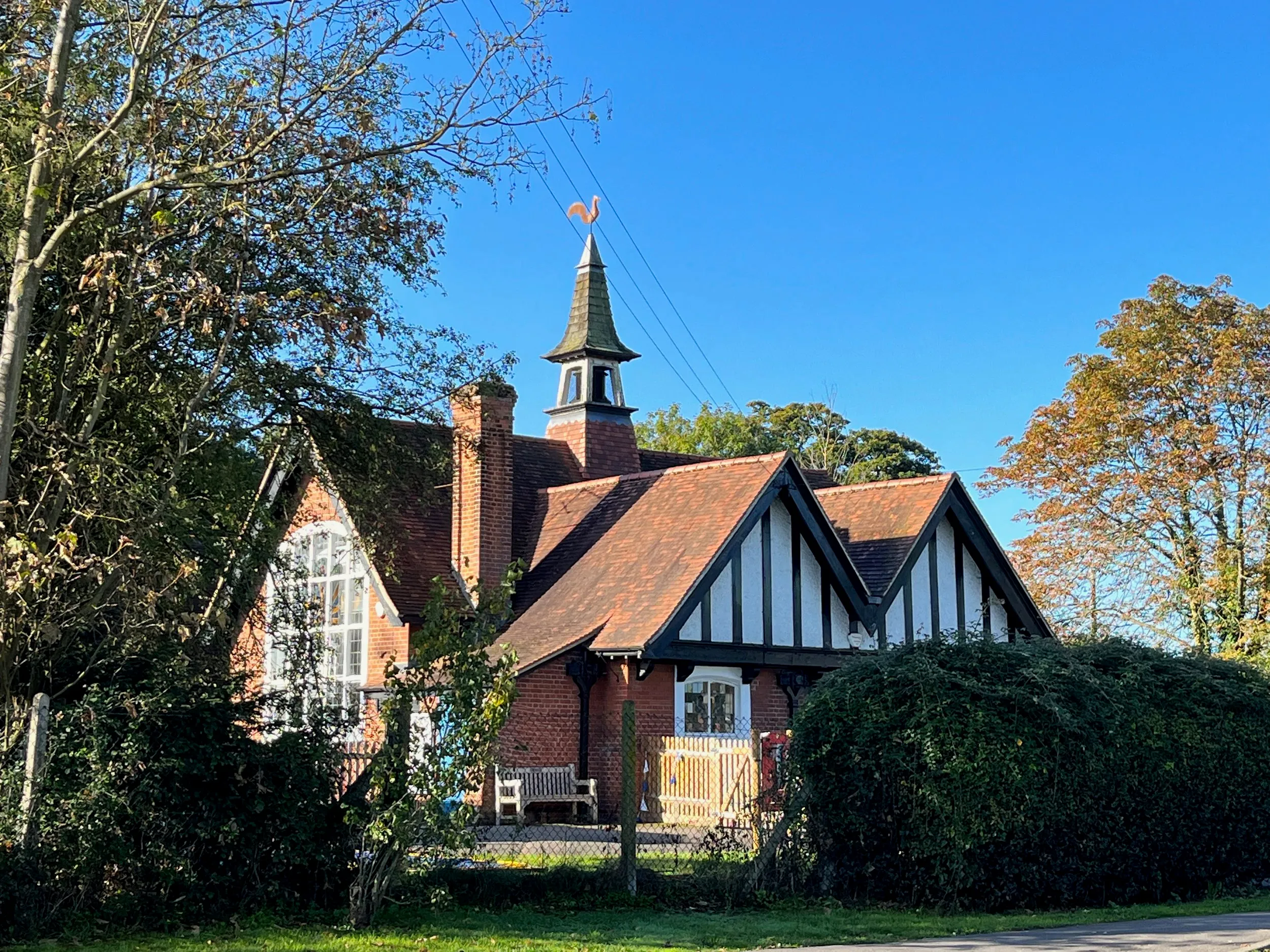 St Matthew's C of E Infant School in Cobham on a sunny day